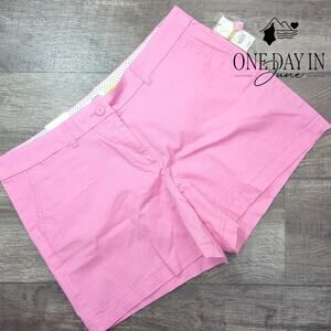 Crown & Ivy Flat Front Shorts Size 14